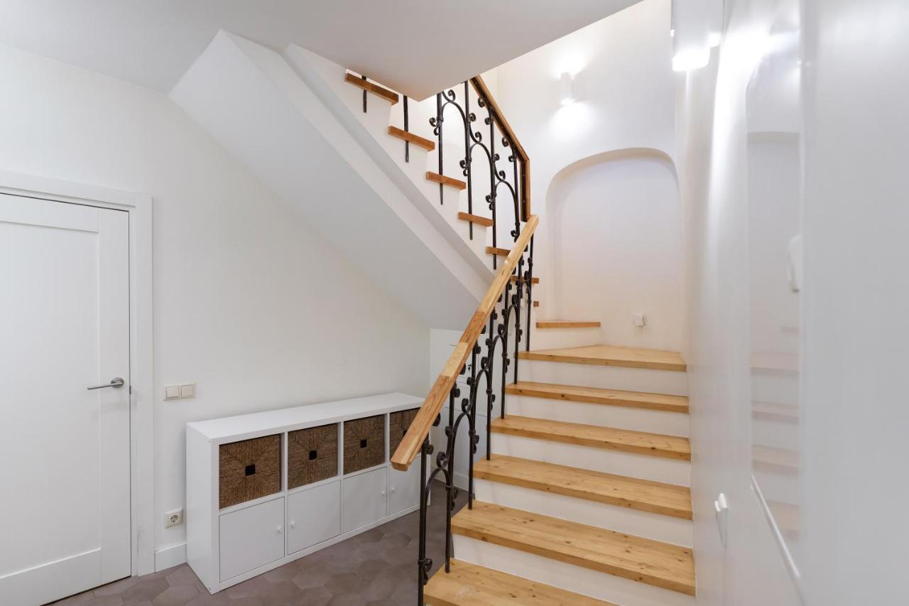 Pilies Street Exclusive Apartment By Reside Baltic Vilnius Luaran gambar