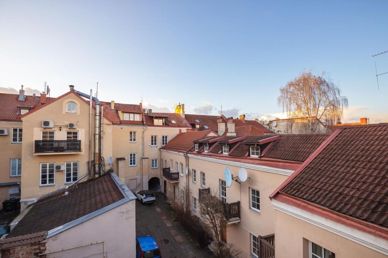 Pilies Street Exclusive Apartment By Reside Baltic Vilnius Luaran gambar