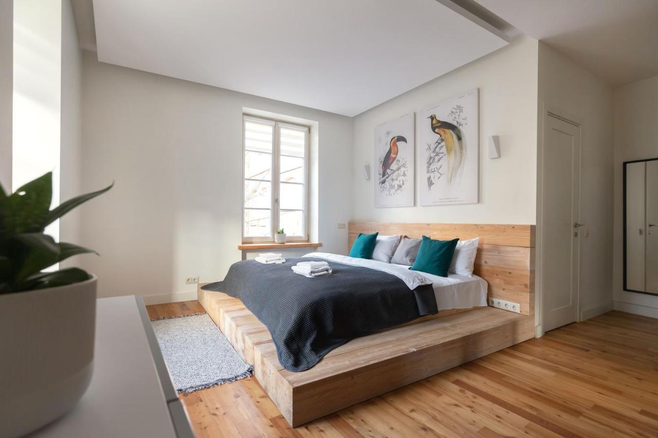 Pilies Street Exclusive Apartment By Reside Baltic Vilnius Luaran gambar